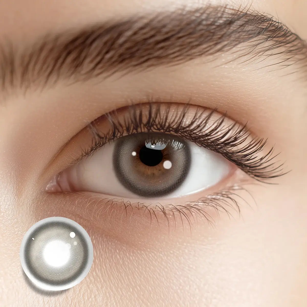 Softening the look with Driftwood Brown colored contacts for a smooth, buttercream-inspired gaze.